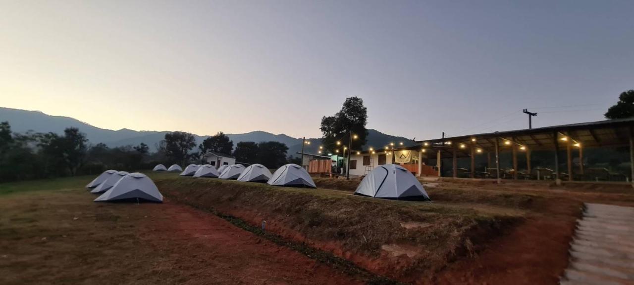 ข้างเขาแคมป์ Khangkhao Camp Ban Yang Khun Wang ภายนอก รูปภาพ